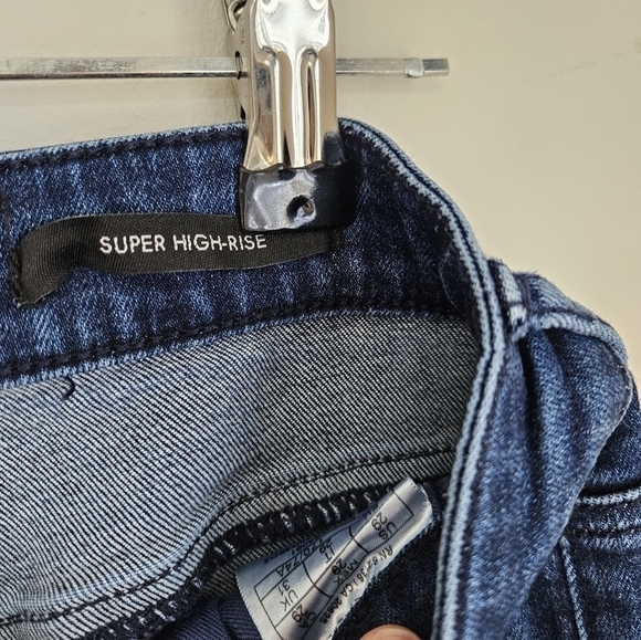 Blue skinny  jeans Guess - Picture 5 of 7